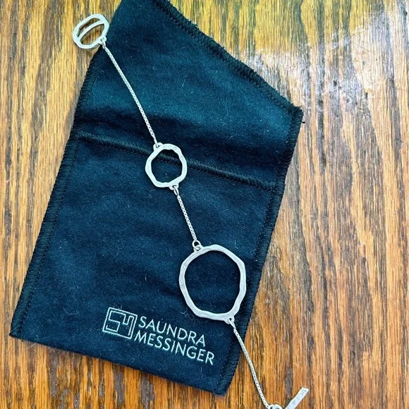 Saundra Messinger Sterling Silver w/Diamond Bracelet - Picture 4 of 5